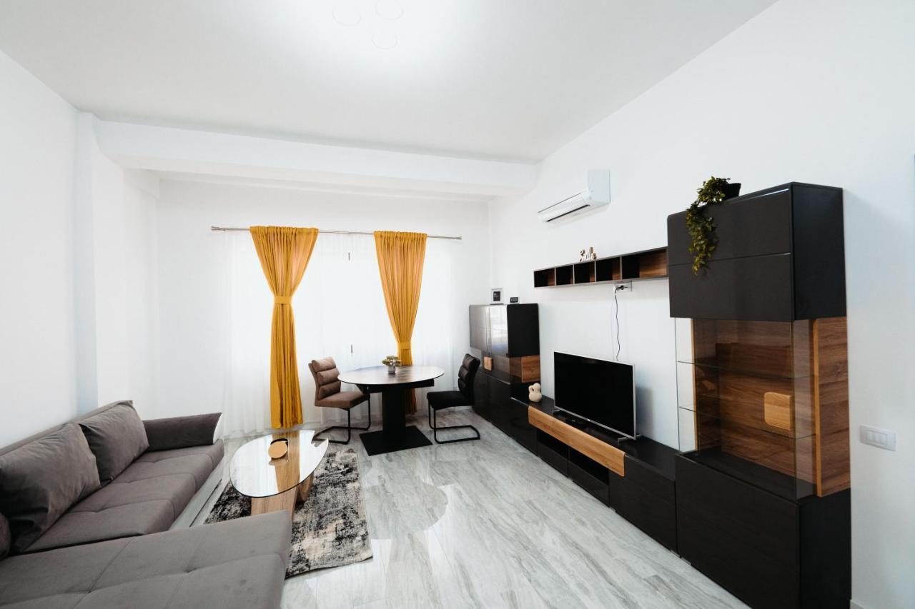 Cozy Aparthotel - Central City Suceava Exterior foto