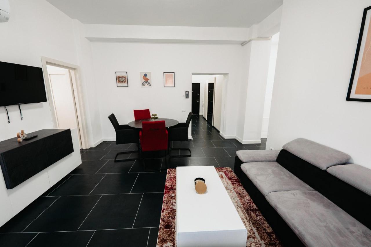 Cozy Aparthotel - Central City Suceava Exterior foto