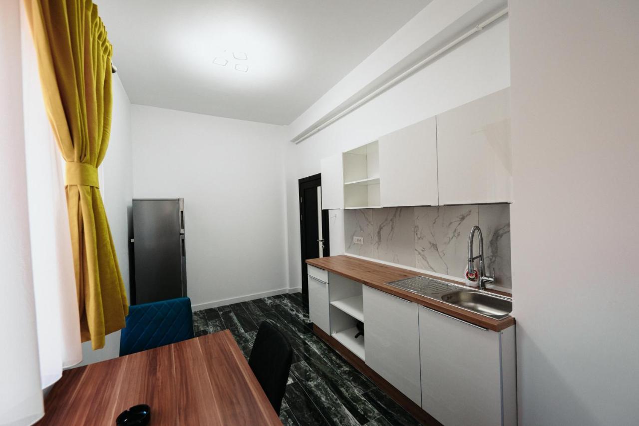 Cozy Aparthotel - Central City Suceava Exterior foto