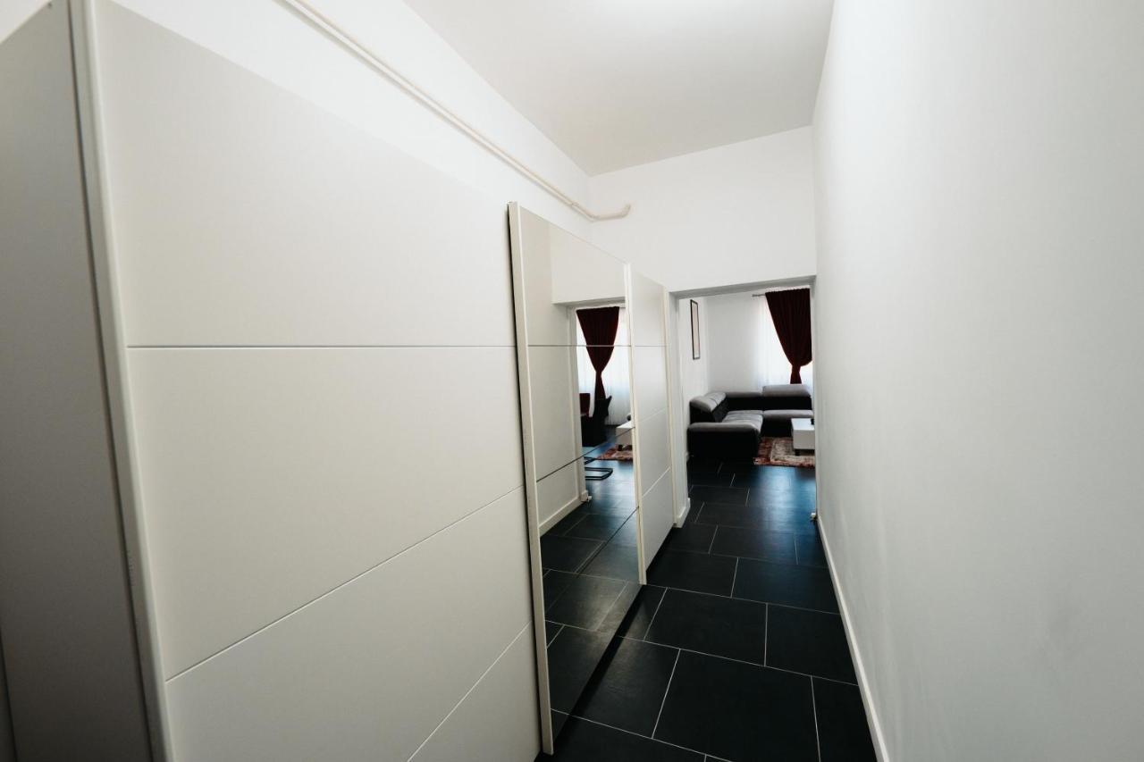 Cozy Aparthotel - Central City Suceava Exterior foto