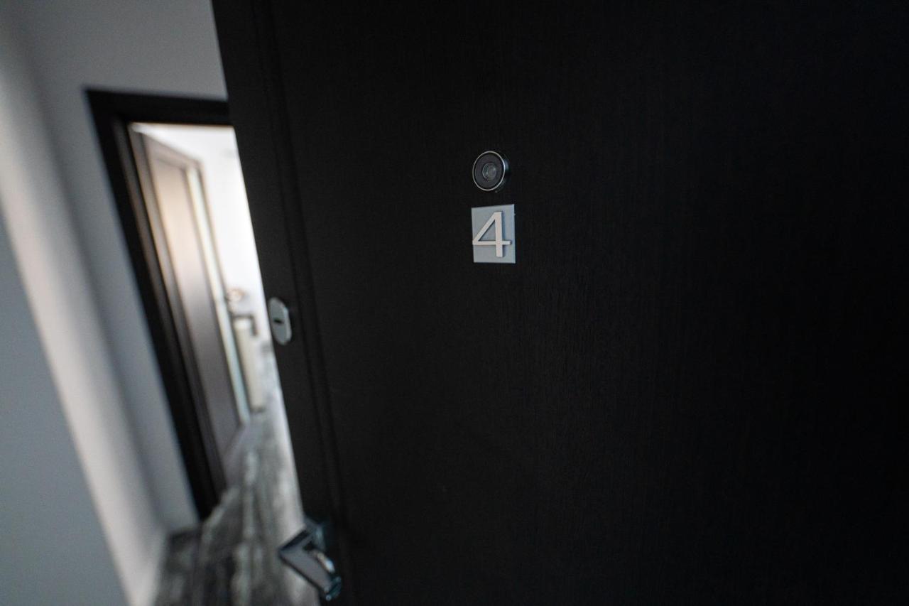 Cozy Aparthotel - Central City Suceava Exterior foto